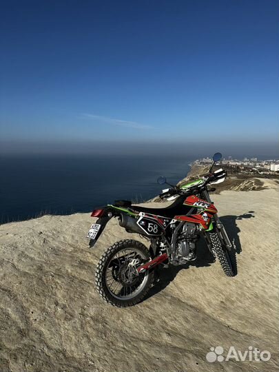 Продам своего мустанга Kawasaki KLX 250s