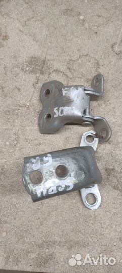 Петли на тойоту probox