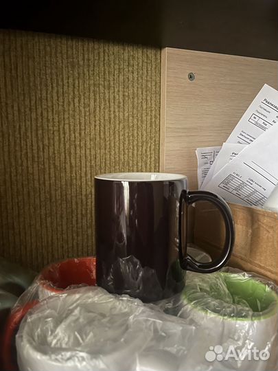 Кружка - хамелеон с пауком