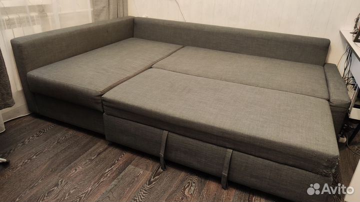 Угловой диван б/у IKEA