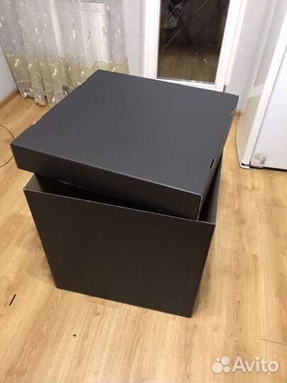 Праздничная коробка