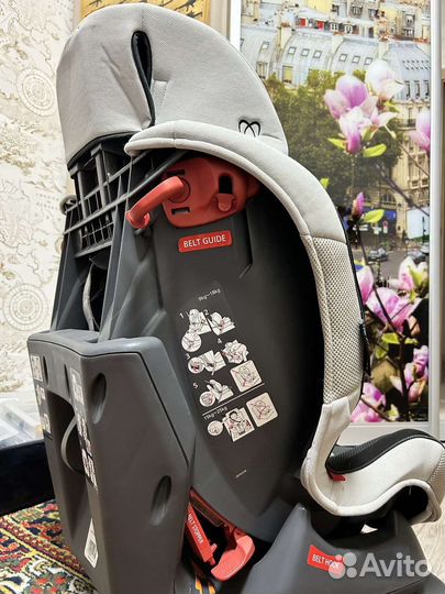 Детское автокресло carmate swing moon