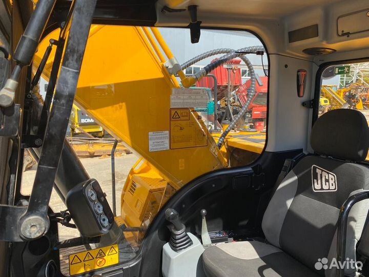 Гусеничный экскаватор JCB JS 205NLC, 2019