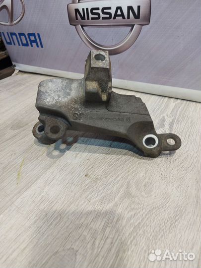 Кронштейн опора крепления кпп коробки передач Rena