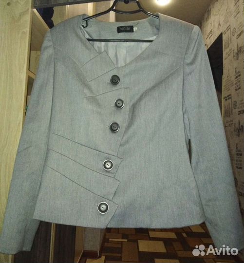 Женские вещи