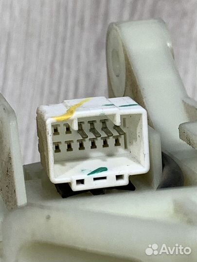 Кулиса коробки передач МКПП АКПП CVT Hyundai solar