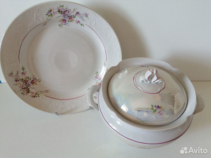 Супница и блюдо