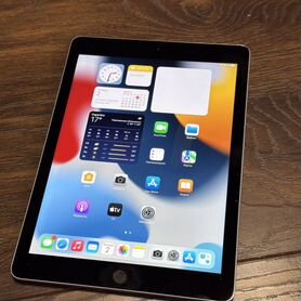 iPad 5 32 wifi 2017 space grey