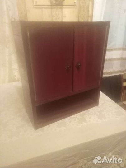 Полка СССР подвесная, шкафчик