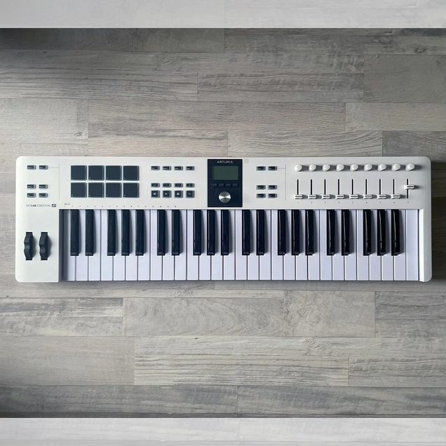 Arturia keylab essential 49