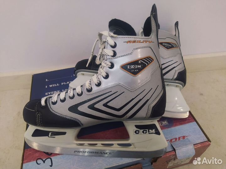 Коньки хоккейные CCM Skate Vector 2.0 размер 46