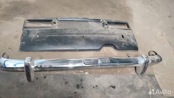 Задний бампер