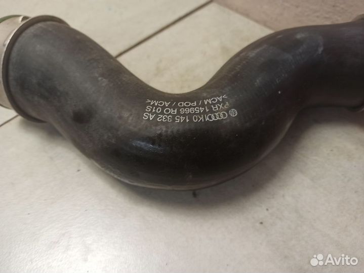 Патрубок интеркулера