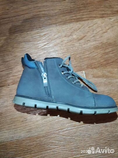 Ботинки демисезонные