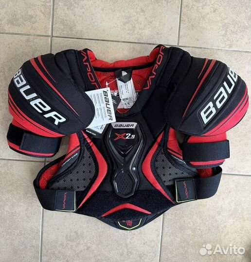 Нагрудник хоккейный