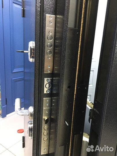 Дверь с терморазрывом для дома