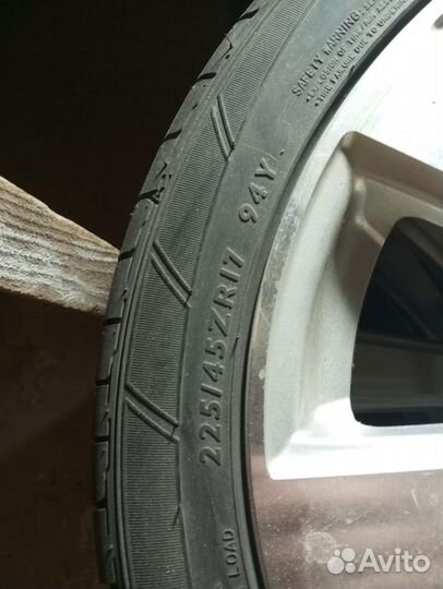 Летняя резина 225/45 R17 на ориг. дисках Honda