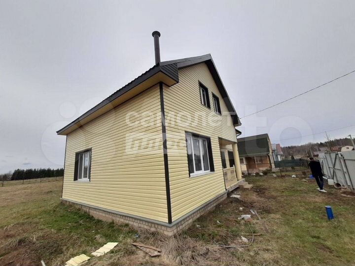 Дом 158 м² на участке 11 сот.