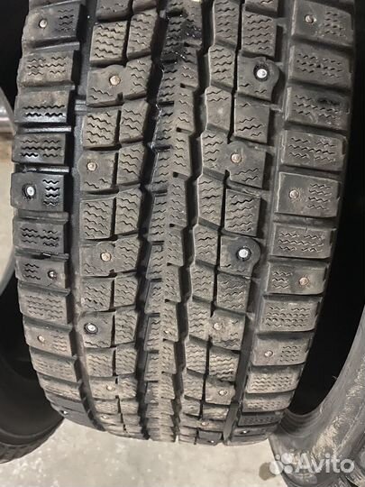 Dunlop SP Winter Ice 01 205/55 R16