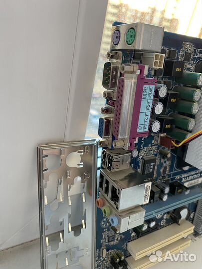 Материнская плата с процессором am3