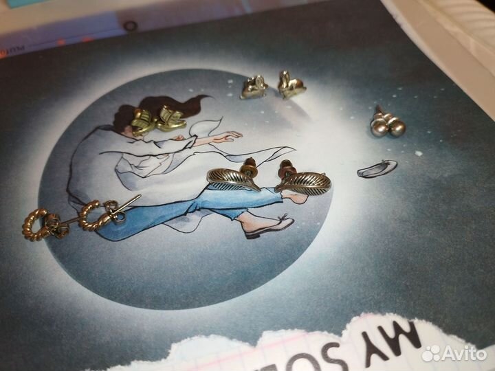 Женские серьги бижутерия