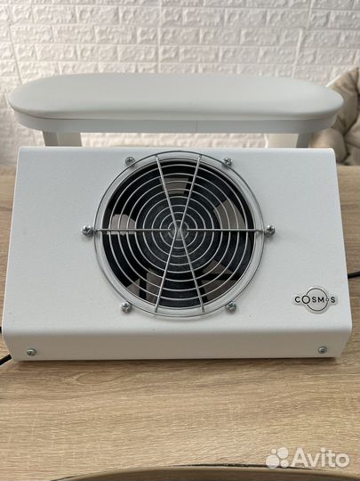 Маникюрный пылесос cosmos