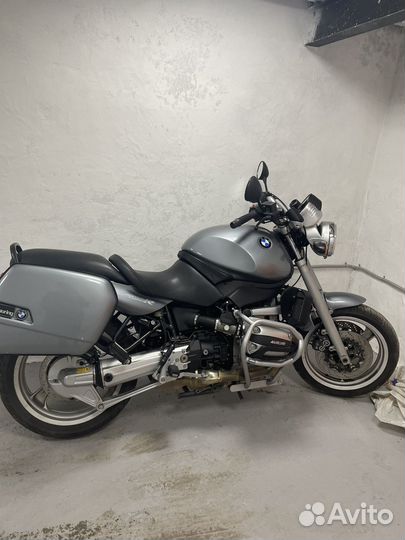 Мотоцикл бмв BMW R1100R