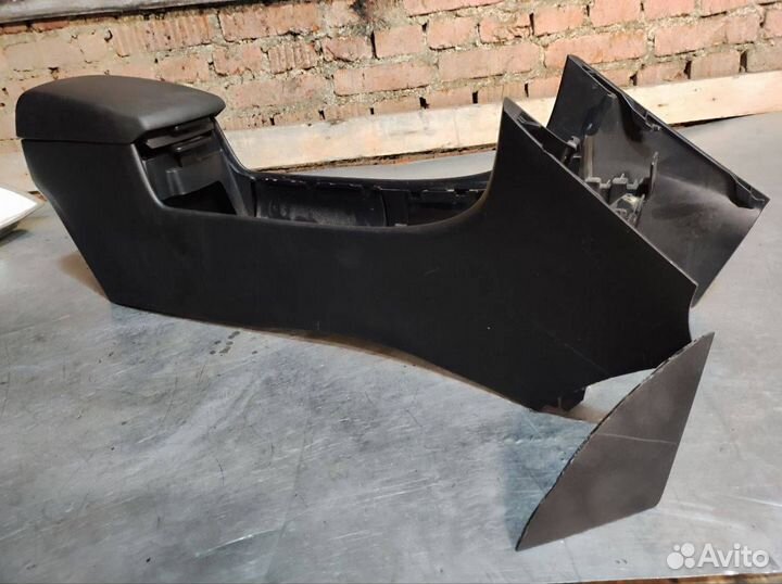 Консоль центральная Mazda 3 BK 2005