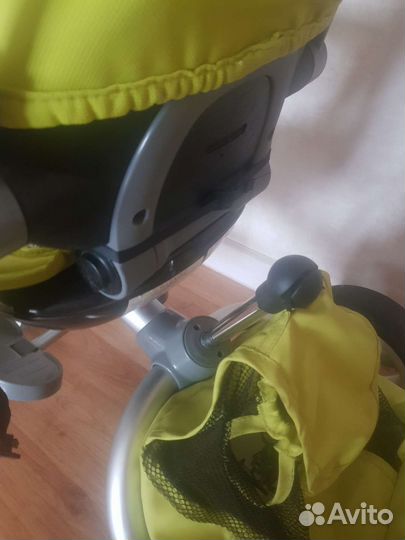 Трехколесный велосипед (без родительской ручки)