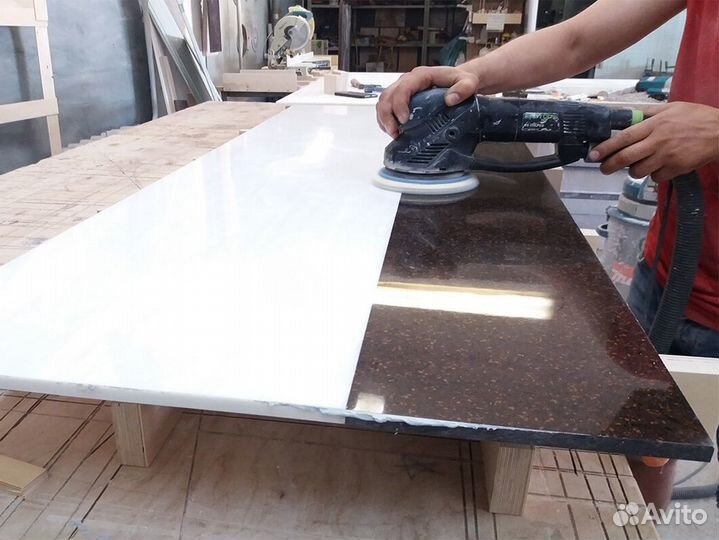 Столешница угловая из камня / Мойка в Подарок