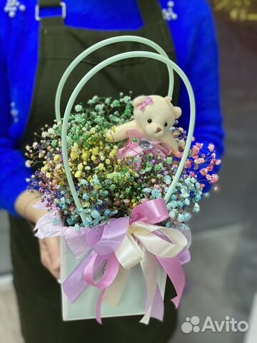 Букет Композиция в коробке Цветы / Доставка Цветов