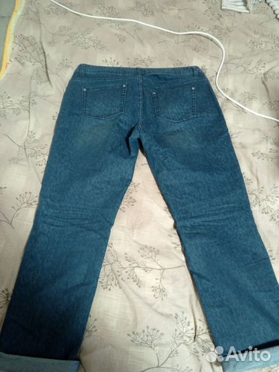 Джинсы широкие