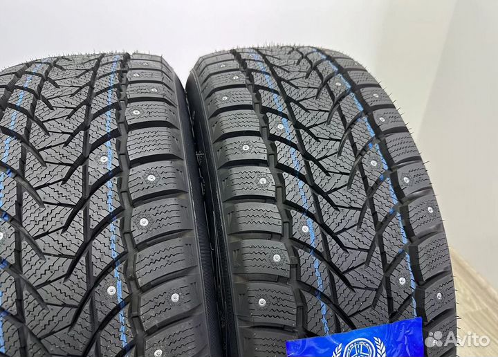 Tri Ace Snow White II 215/60 R16 46T