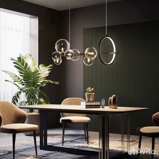 Люстра подвесная. Светильник с шарами