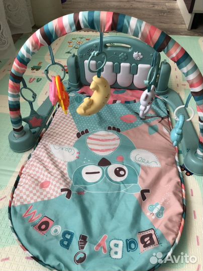 Развивающий коврик с пианино