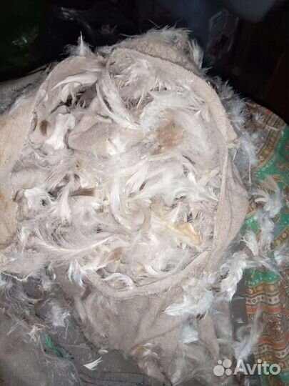 Пуховая перина,старая подушка бу