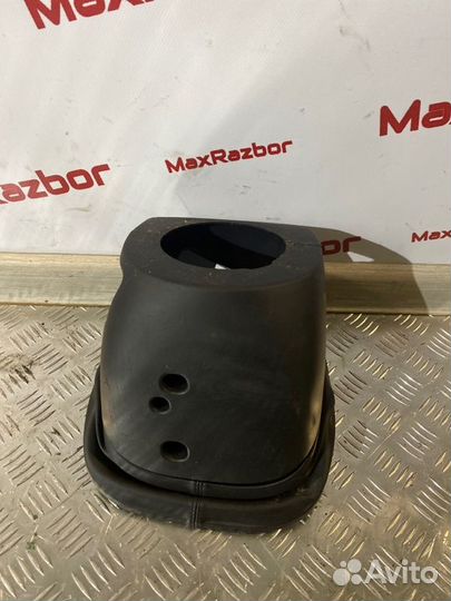 Кожух подрулевой Land Rover Range Rover L 322