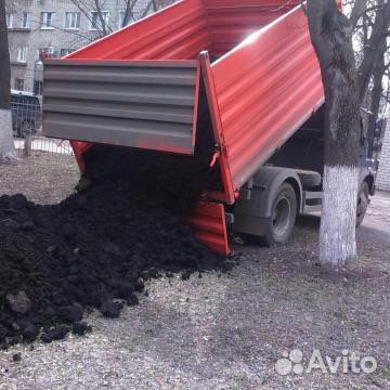 Перегной в мешкахи самосвалом
