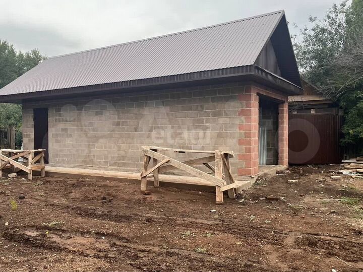 Дом 83,7 м² на участке 8,2 сот.