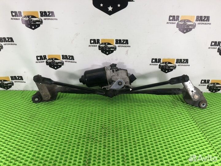 Трапеция стеклоочистителей с моторчиком