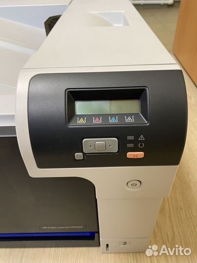 Принтер HP Color LaserJet Professional CP5225