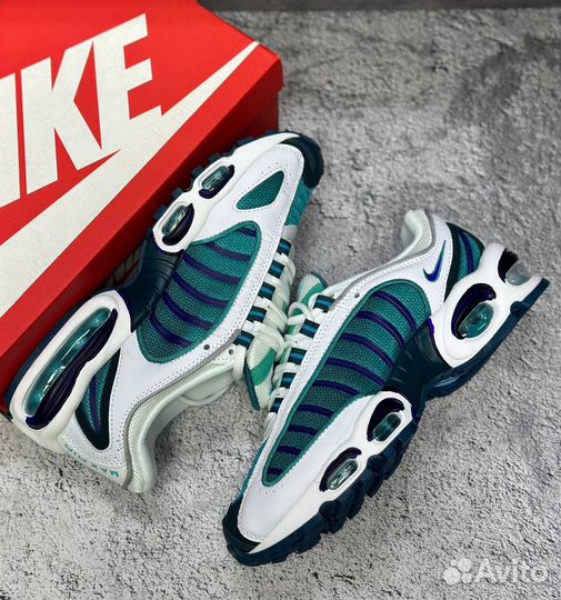 Кроссовки Nike Air Max Tailwind