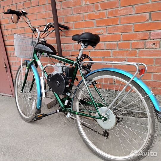 Велосипед с бензиновым мотором