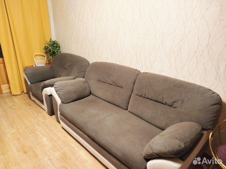 Мягкая мебель диваны и кресла новые