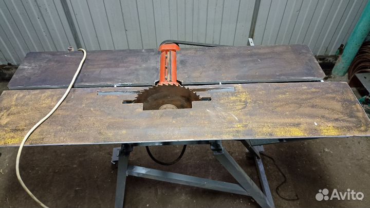 Циркуляра с фуганком