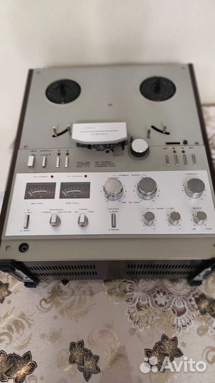Продам стерео магнитофон Союз-110