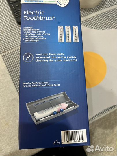 Электрическая зубная щетка novadent