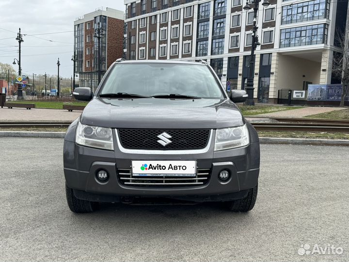 Suzuki Grand Vitara 2.4 AT, 2011, 195 000 км
