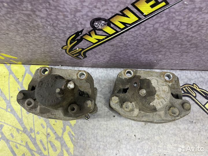 Суппорт тормозной передний Largus Ларгус без ABS