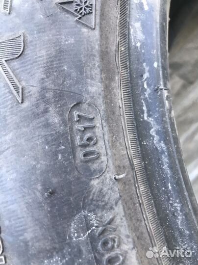 Michelin X-Ice North 3 255/45 R19 104H